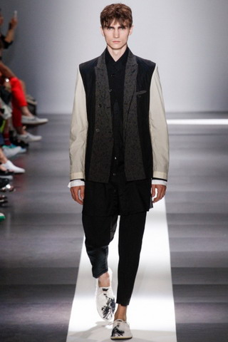 Ann Demeulemeester / - 2015